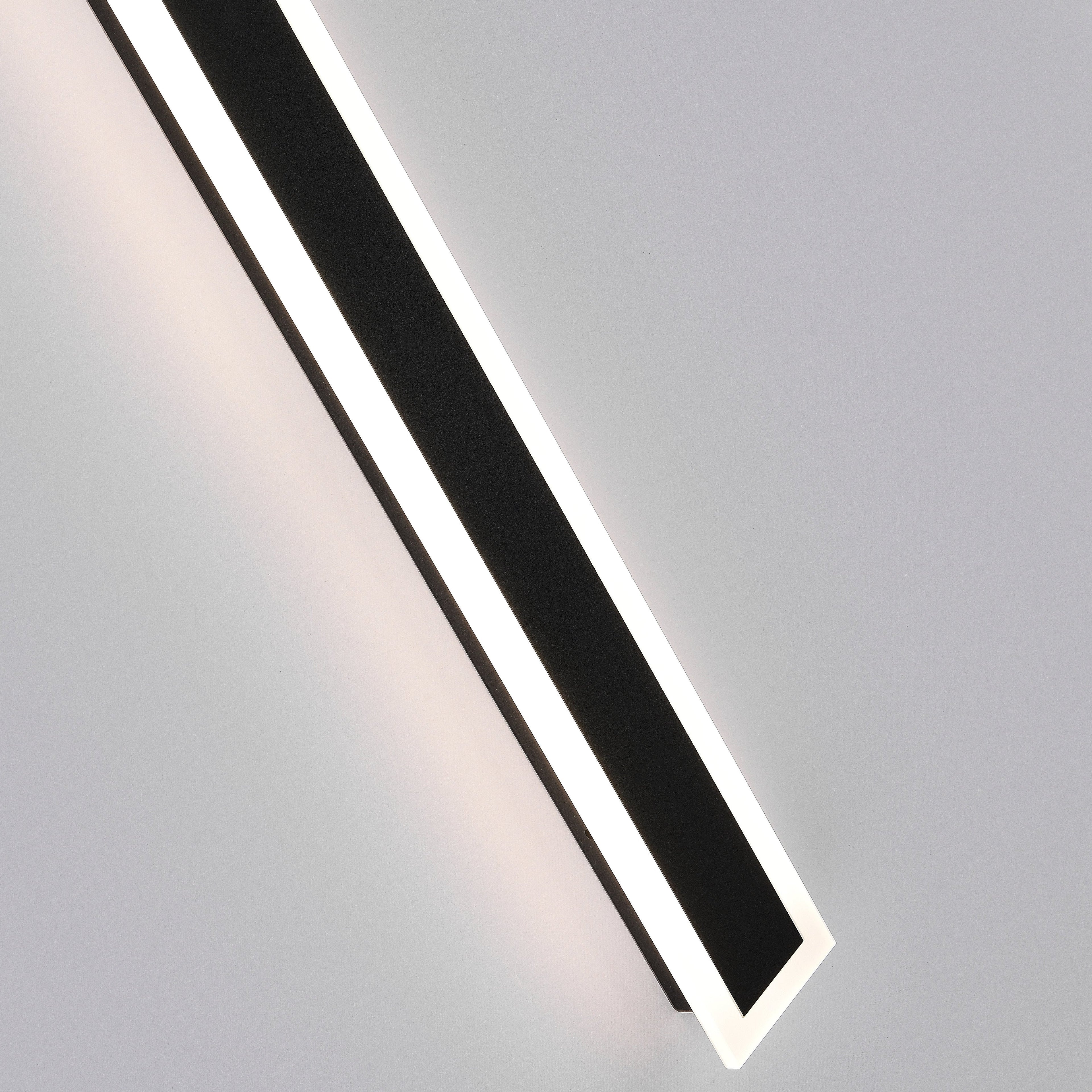 Arisha Modern LED Outdoor Wall Light Black Metal Garden/Balcony