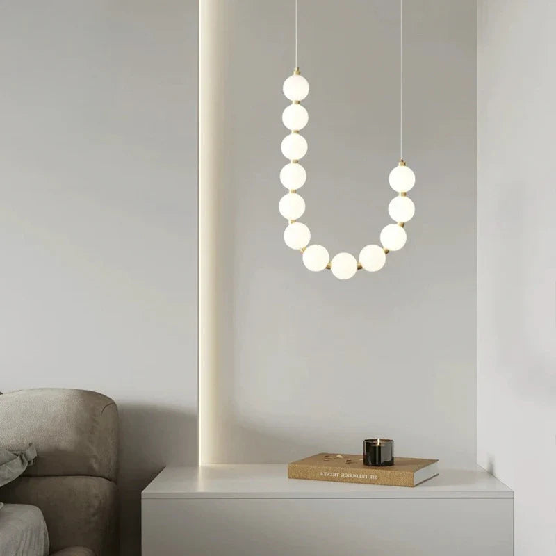 Modern LED pendant lamp – stunning necklace design with light spheres