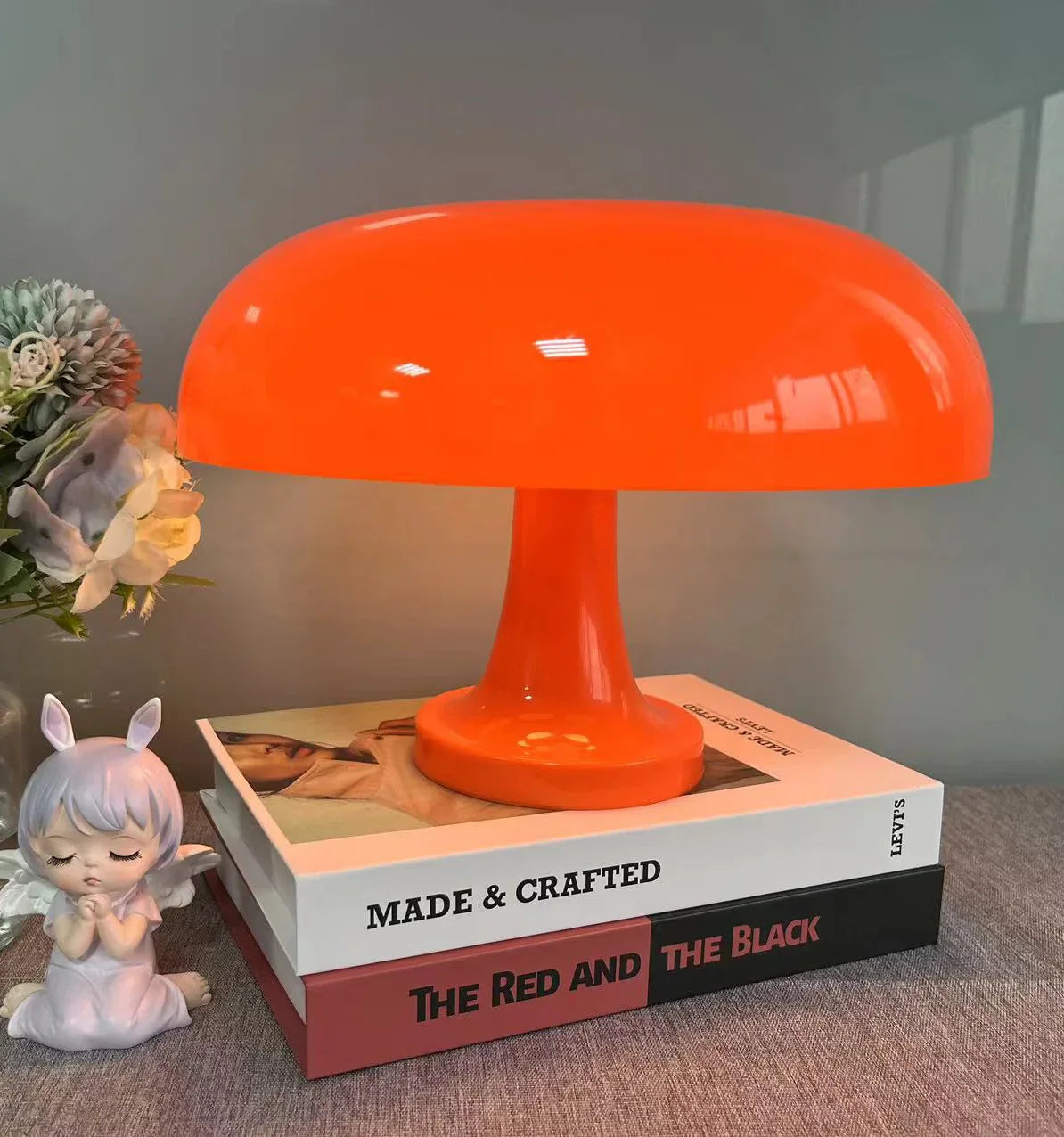 Designer LED Table Lamp in a Modern Mushroom Shape