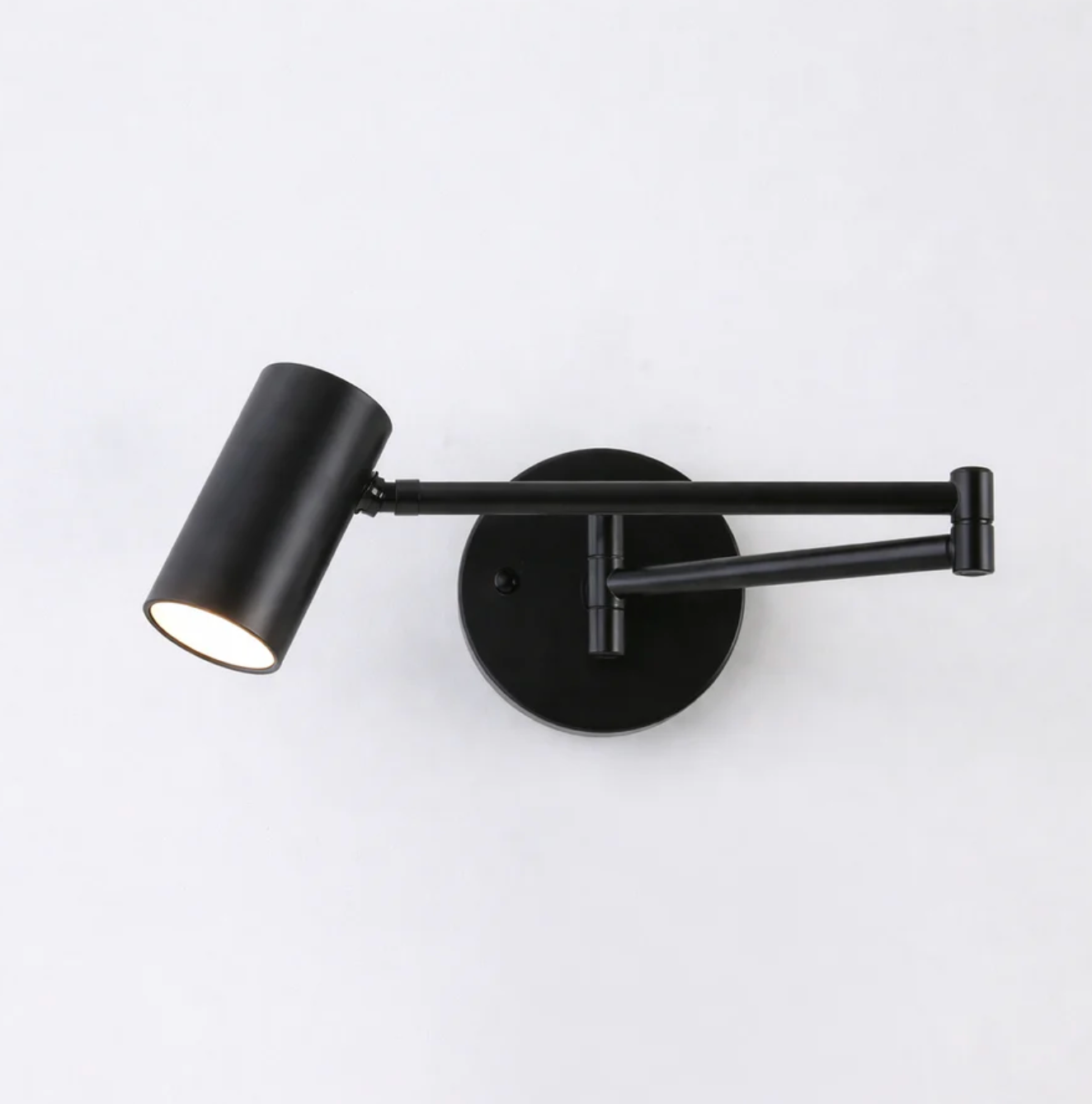 Modern wall sconce with adjustable arm – minimalist spotlight lamp