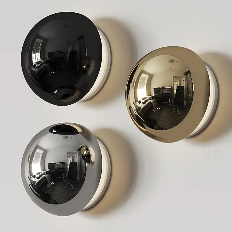 Modern LED wall sconce in the shape of a shimmering ball – wall lighting with a Bauhaus halo effect