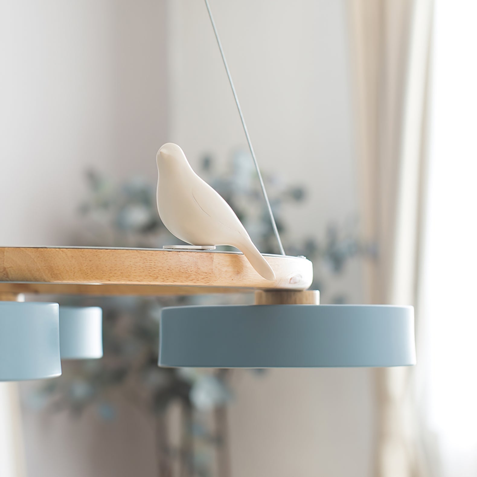 Cliff Round Chandelier with Bird