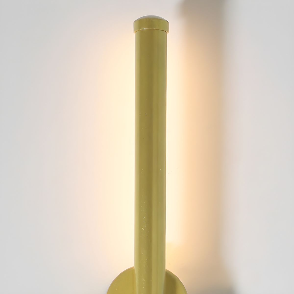 Haloice Minimalist Wall Sconce in Acrylic