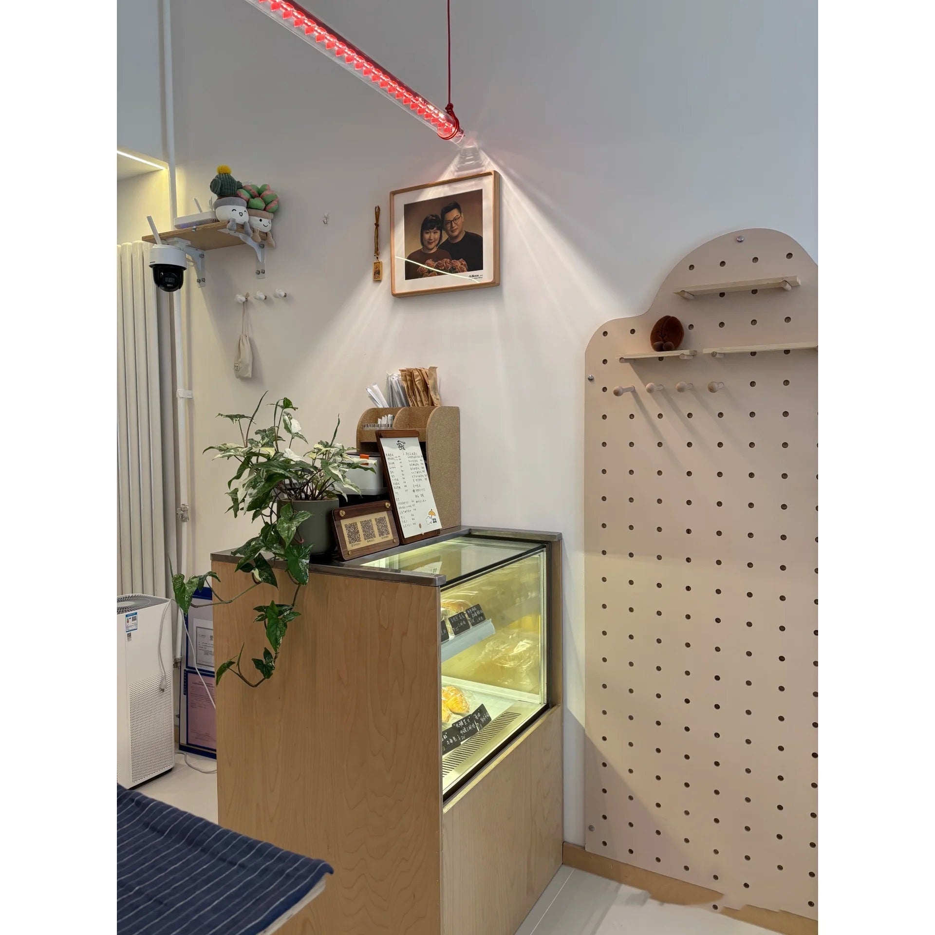 Modern Linear Minimalist LED Glass Light Pendant