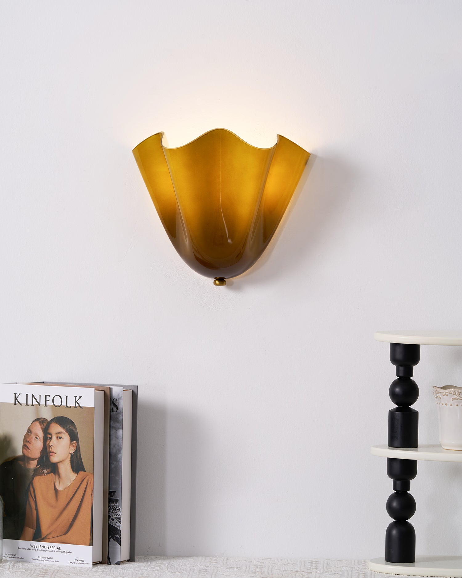 Elegant Wall Lamp with Soft Curves