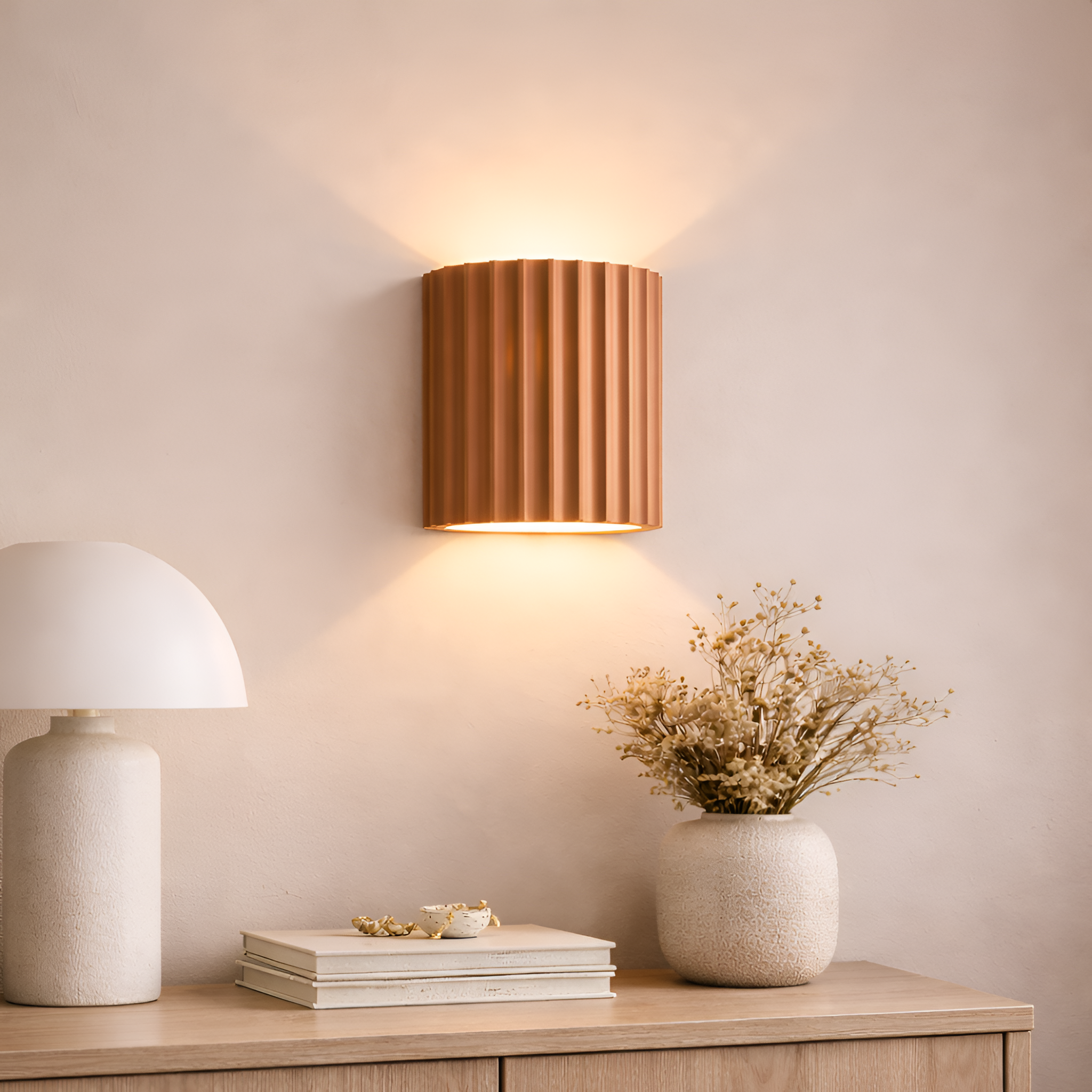 Kael - Resin Striped Wall Lamp