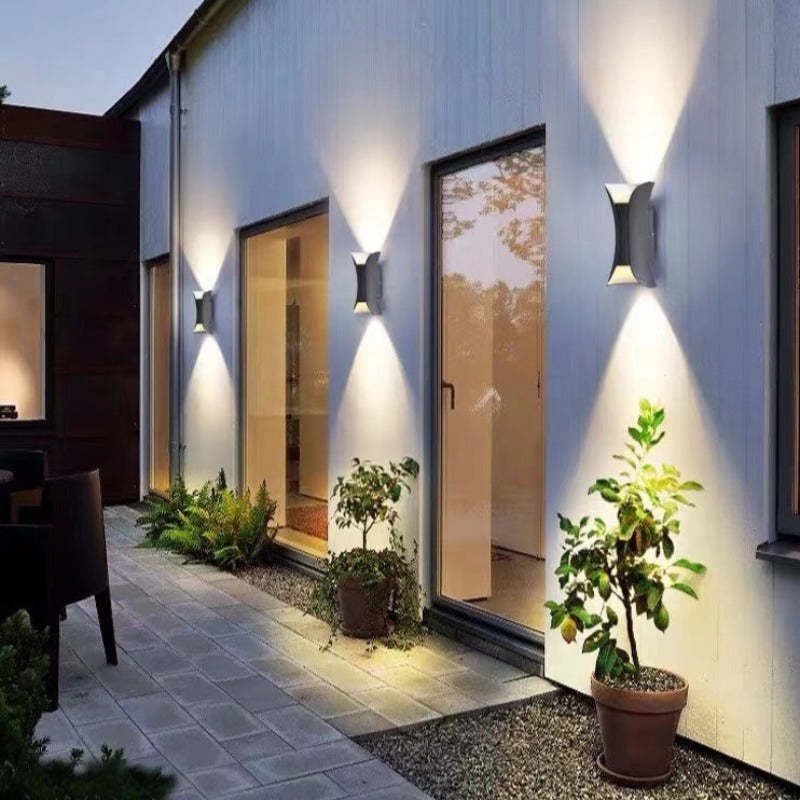 Ray Design Curved LED Outdoor Wall Light Gold/Black/White Garden/Hall Metal