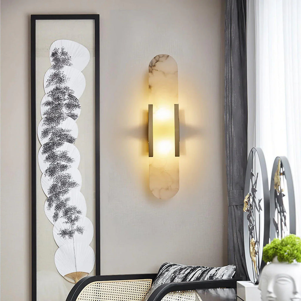 Modern Marble Wall Sconce with Gold Details – Luxury Lighting
