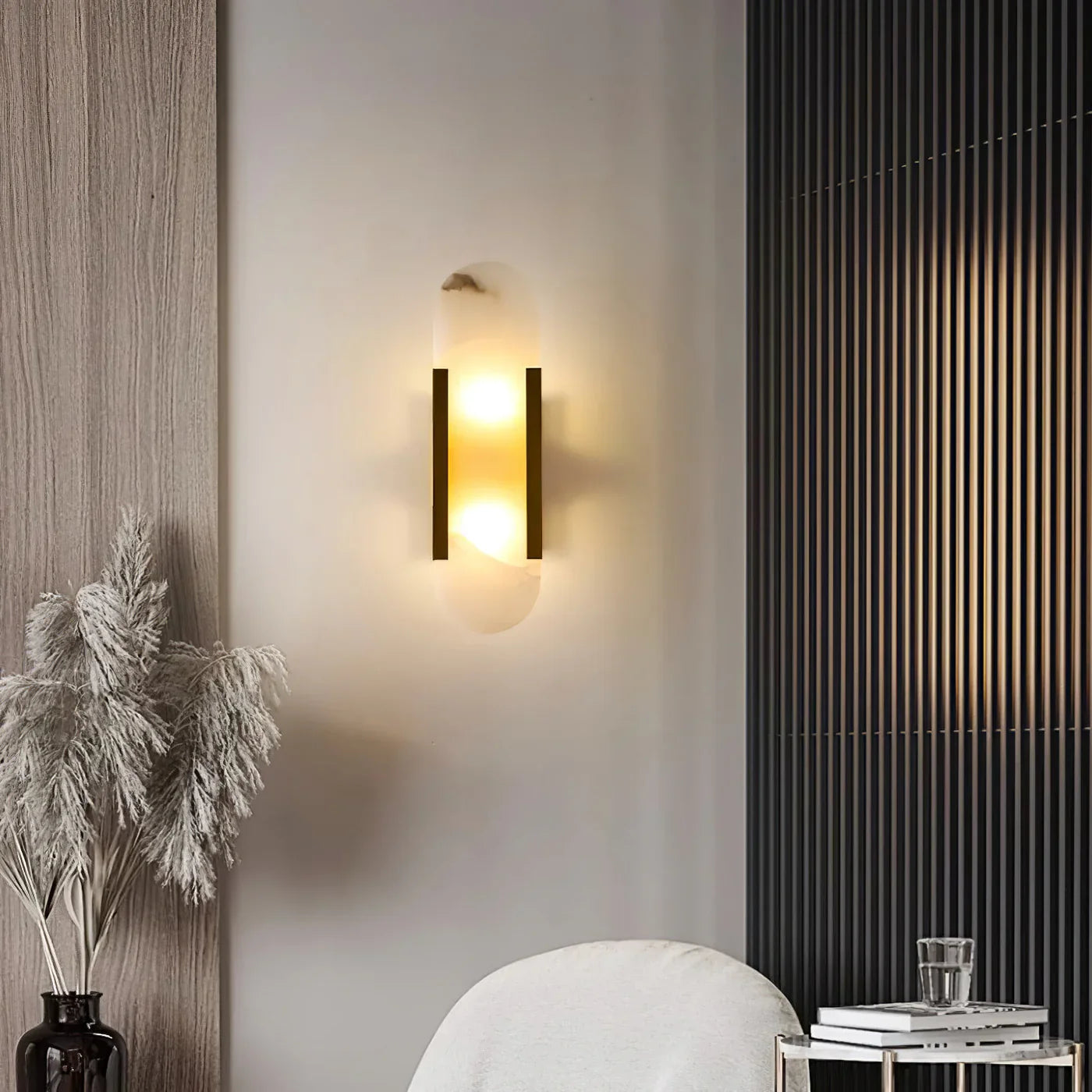 Modern Marble Wall Sconce with Gold Details – Luxury Lighting
