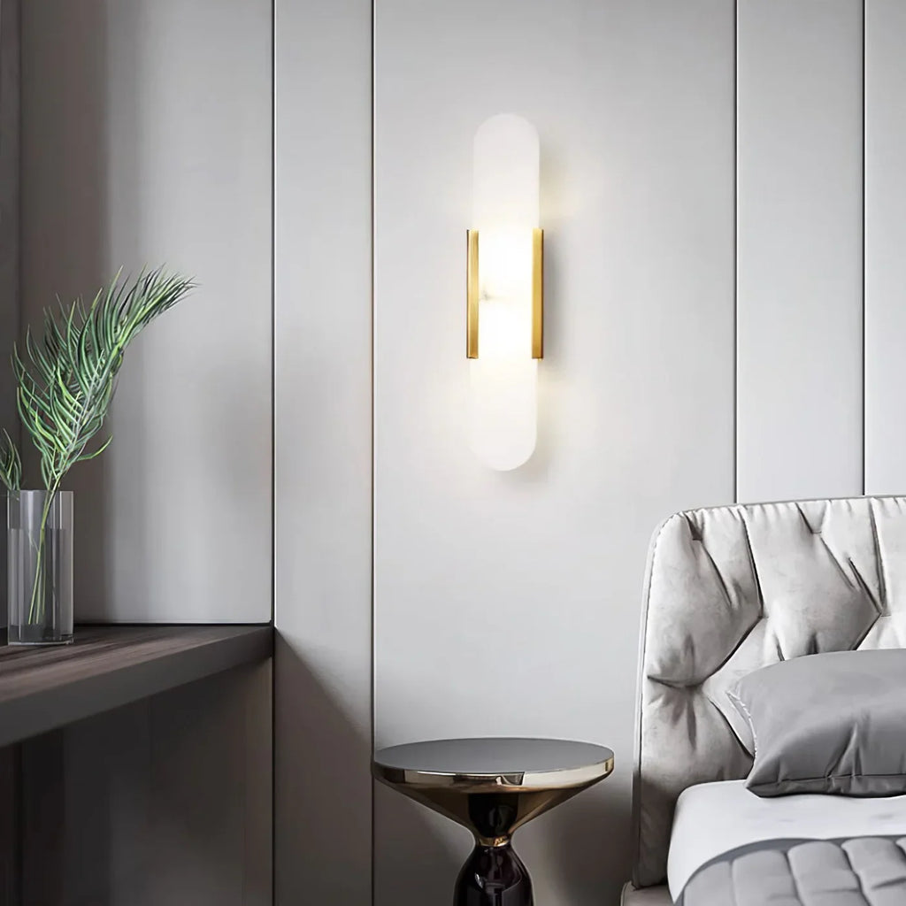 Modern Marble Wall Sconce with Gold Details – Luxury Lighting