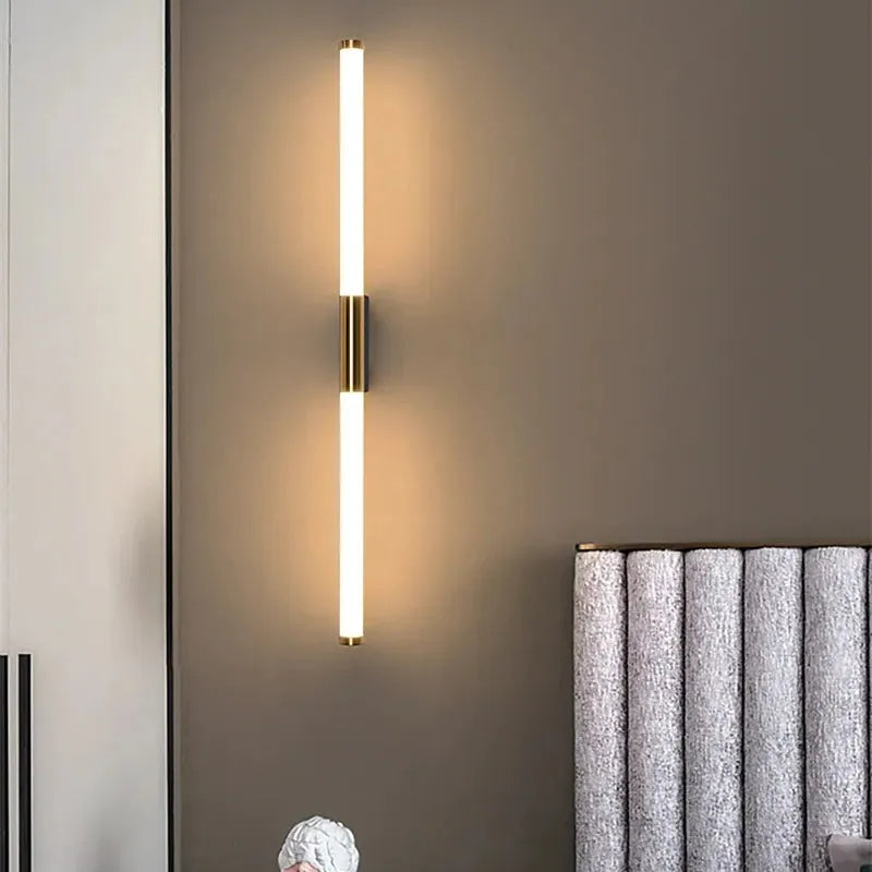 Moren Minimalist Linear Metal Wall Lamp, Gold