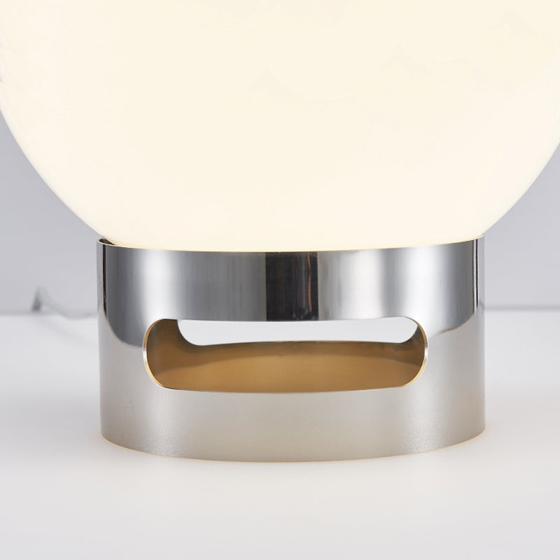 Vintage Glass Globe LED Table Lamp 1-Light