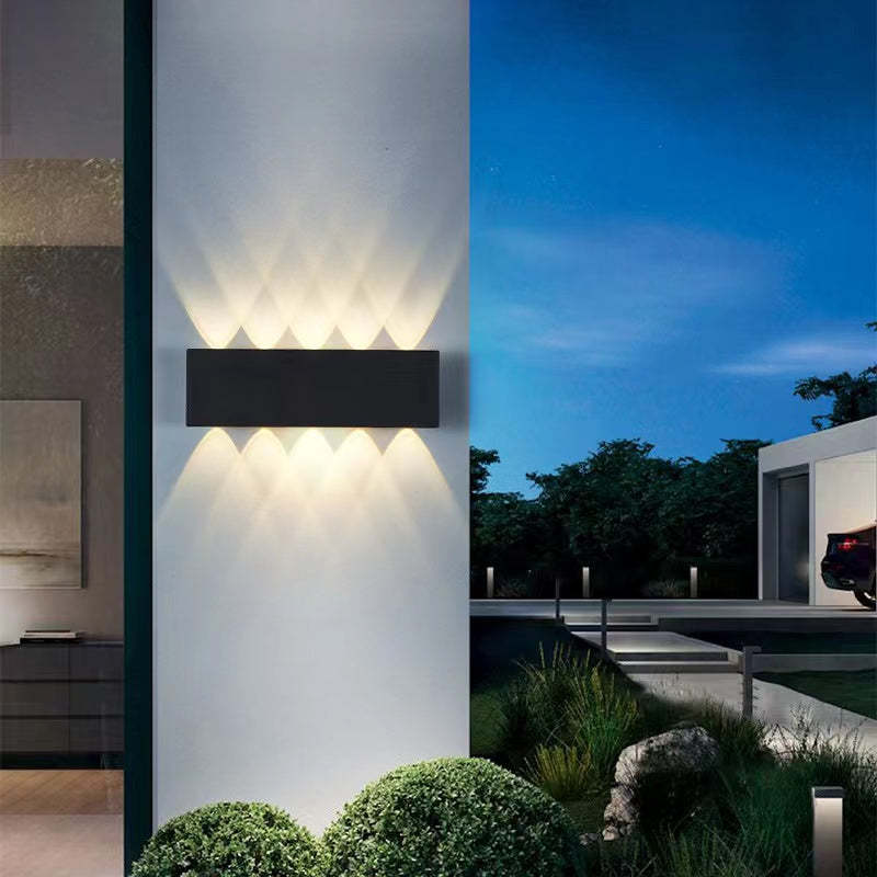 Ray Modern Outdoor Wall Light Rectangle LED White Metal Terrace
