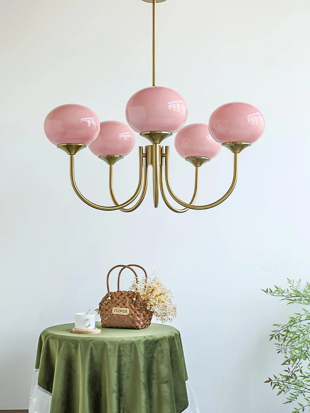 Retro glamour pendant lamp with spherical shades