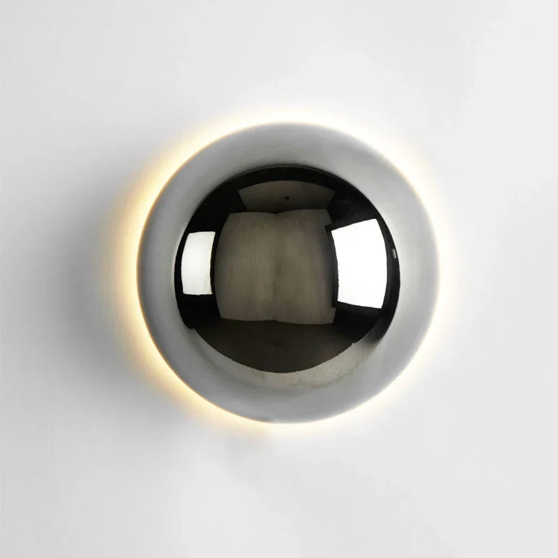 Modern LED wall sconce in the shape of a shimmering ball – wall lighting with a Bauhaus halo effect