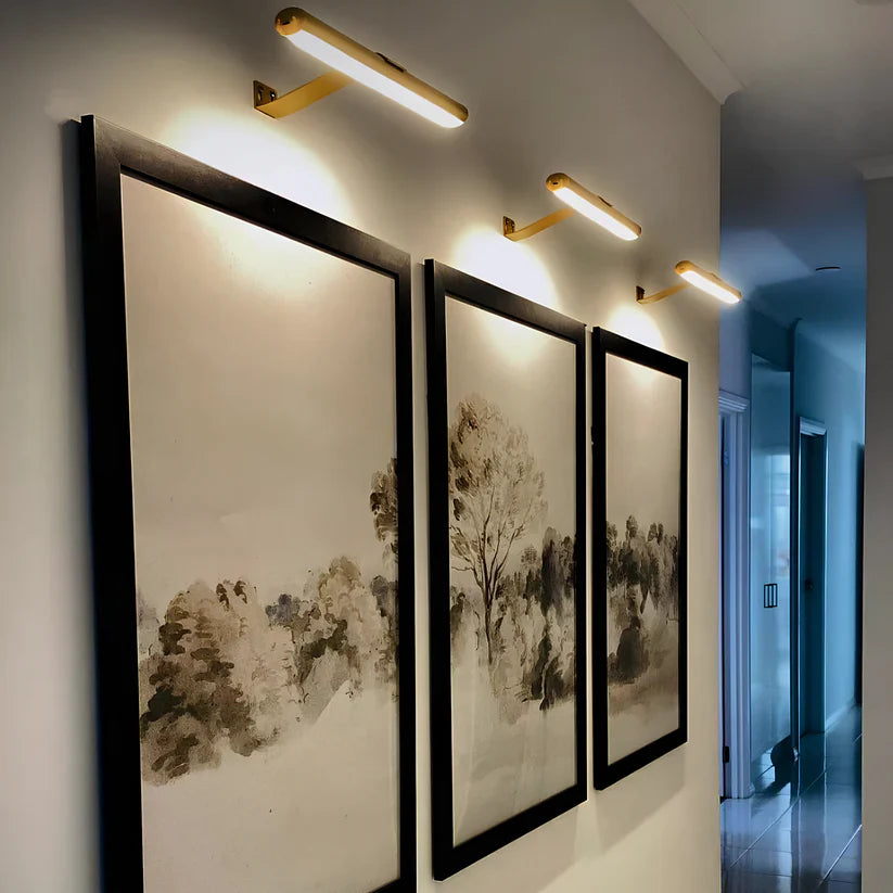 Wireless LED Wall Lamp for Artwork Lighting