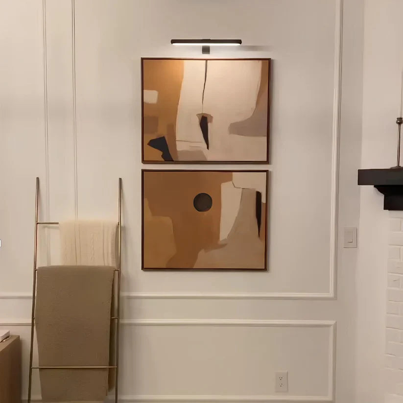 Wireless LED Wall Lamp for Artwork Lighting