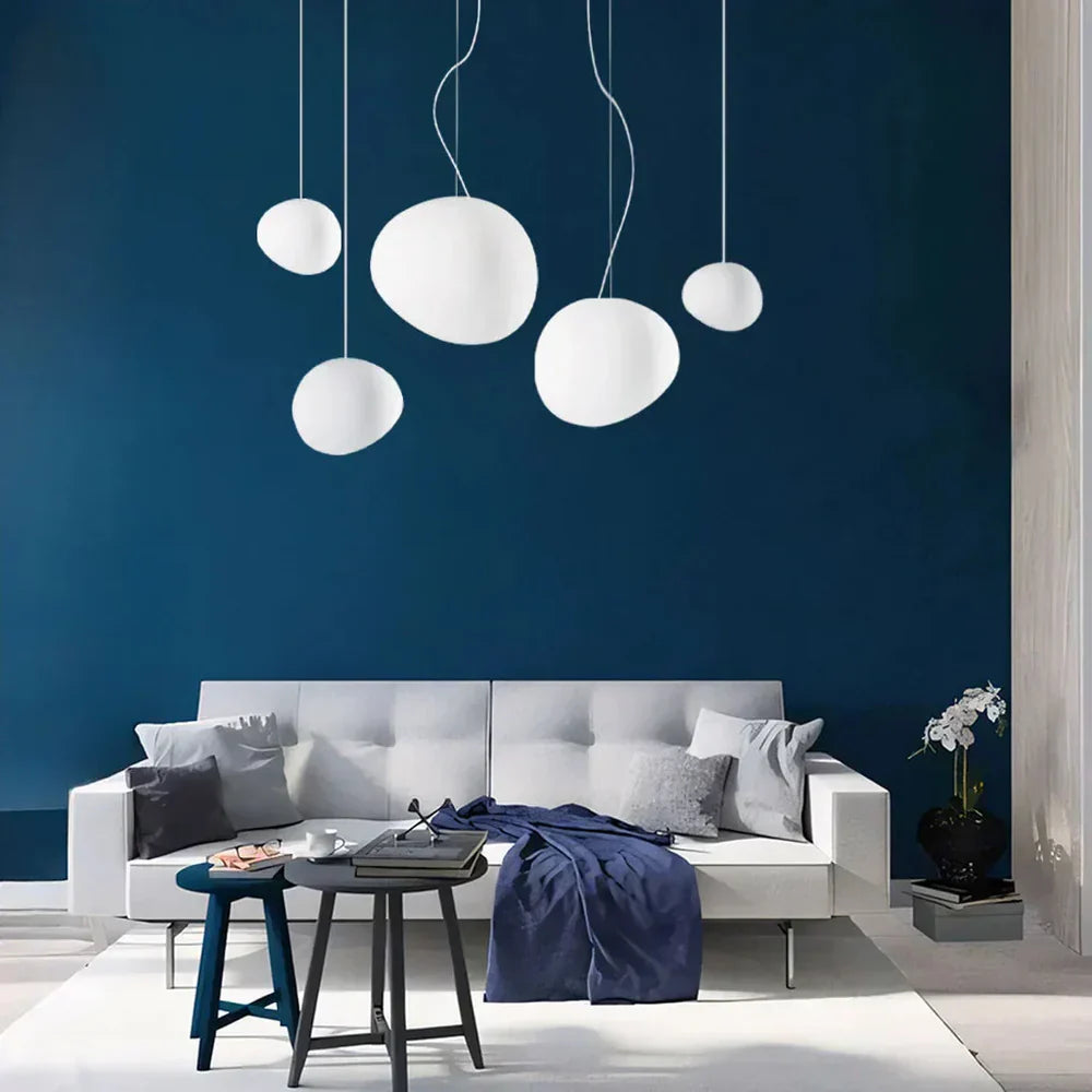 Modern pendant lamp with an organic round shape – minimalist design