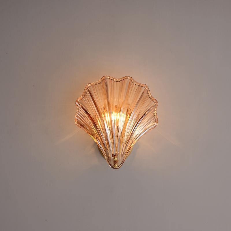 Wall Sconce LED Lamp in the Shape of a Shell