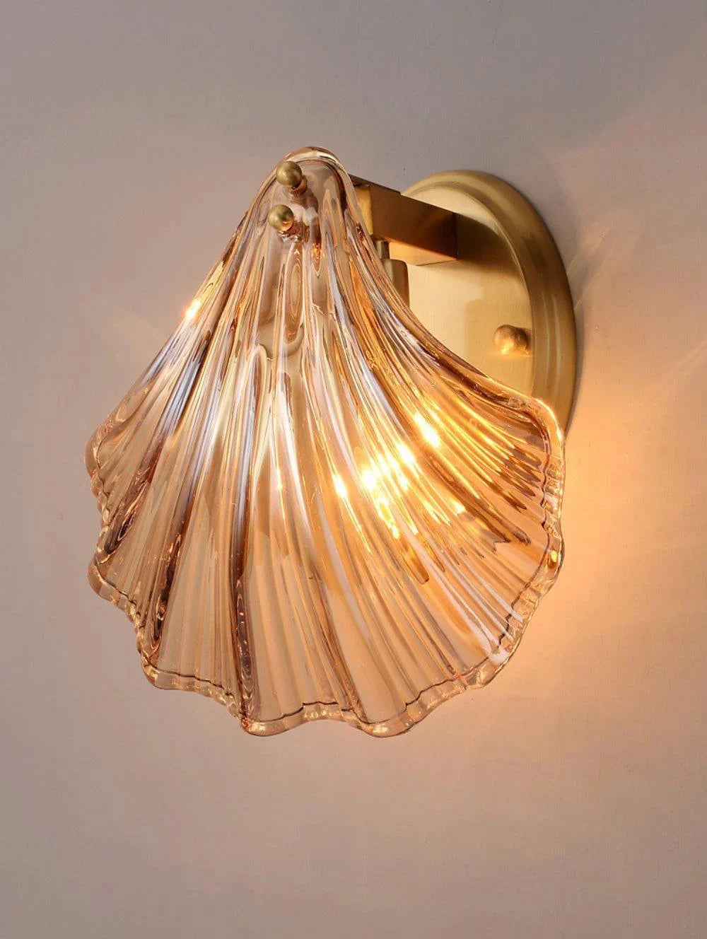Wall Sconce LED Lamp in the Shape of a Shell