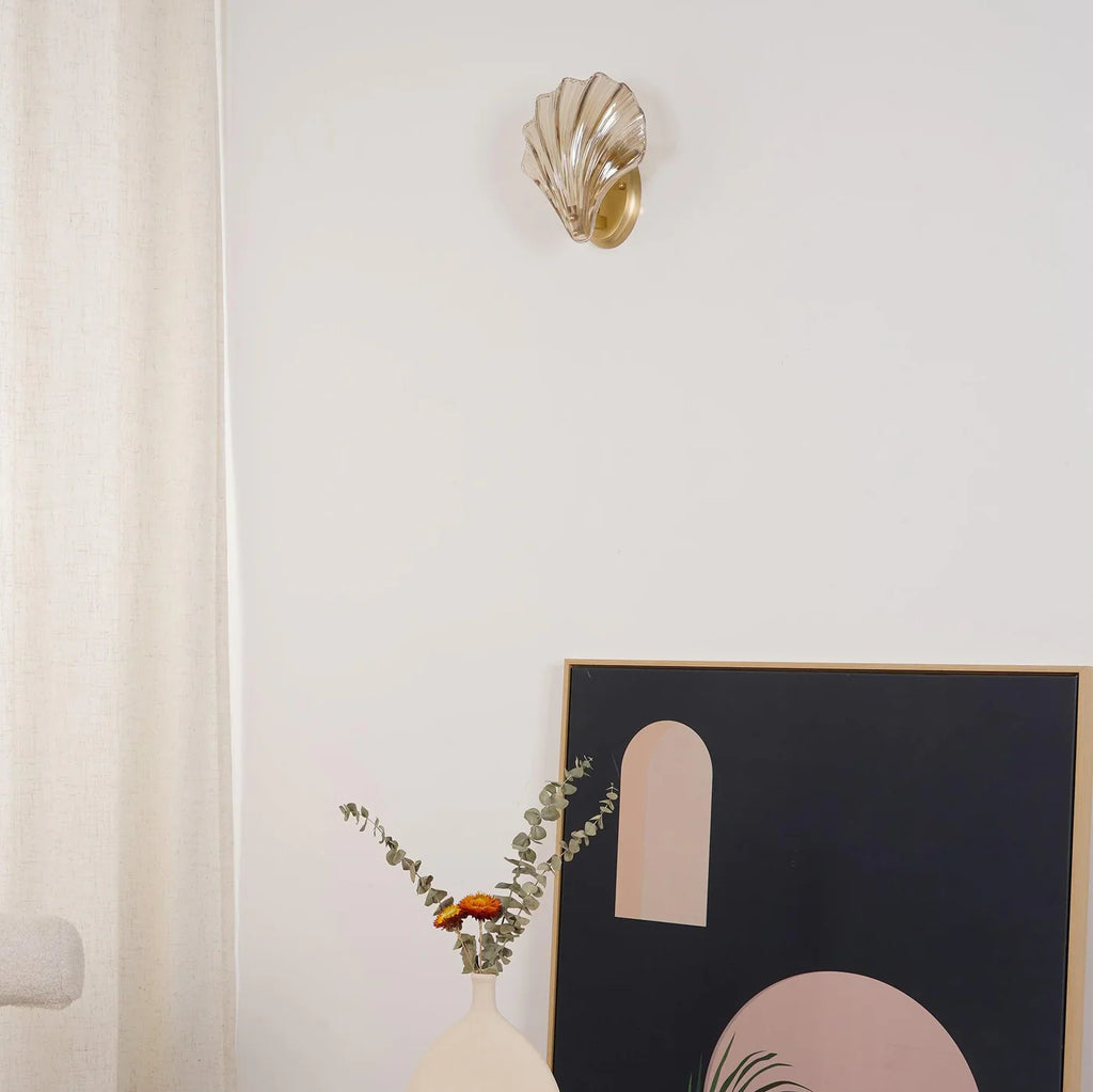 Wall Sconce LED Lamp in the Shape of a Shell